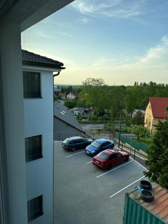 Apartman Byt 75M2 Klid Priroda Pro Rodinu Prag Exteriör bild